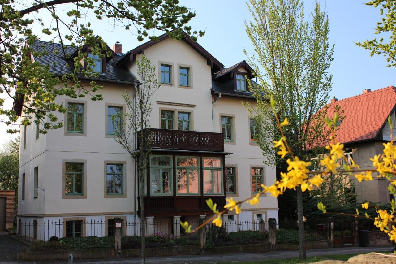 Traumhafte Etagenwohnung In Guenderzeitvilla เดรสเดน ภายนอก รูปภาพ