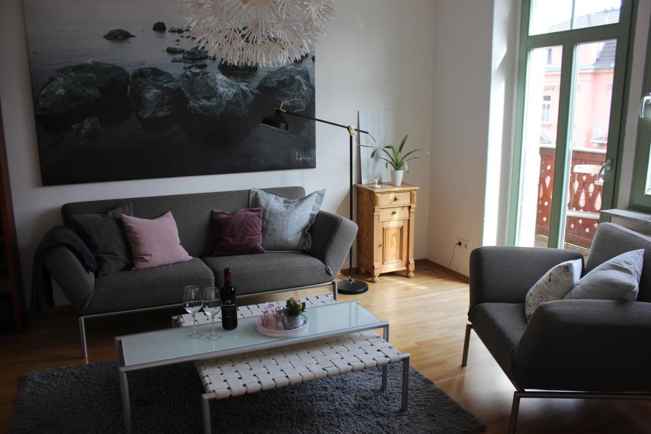 Traumhafte Etagenwohnung In Guenderzeitvilla เดรสเดน ภายนอก รูปภาพ
