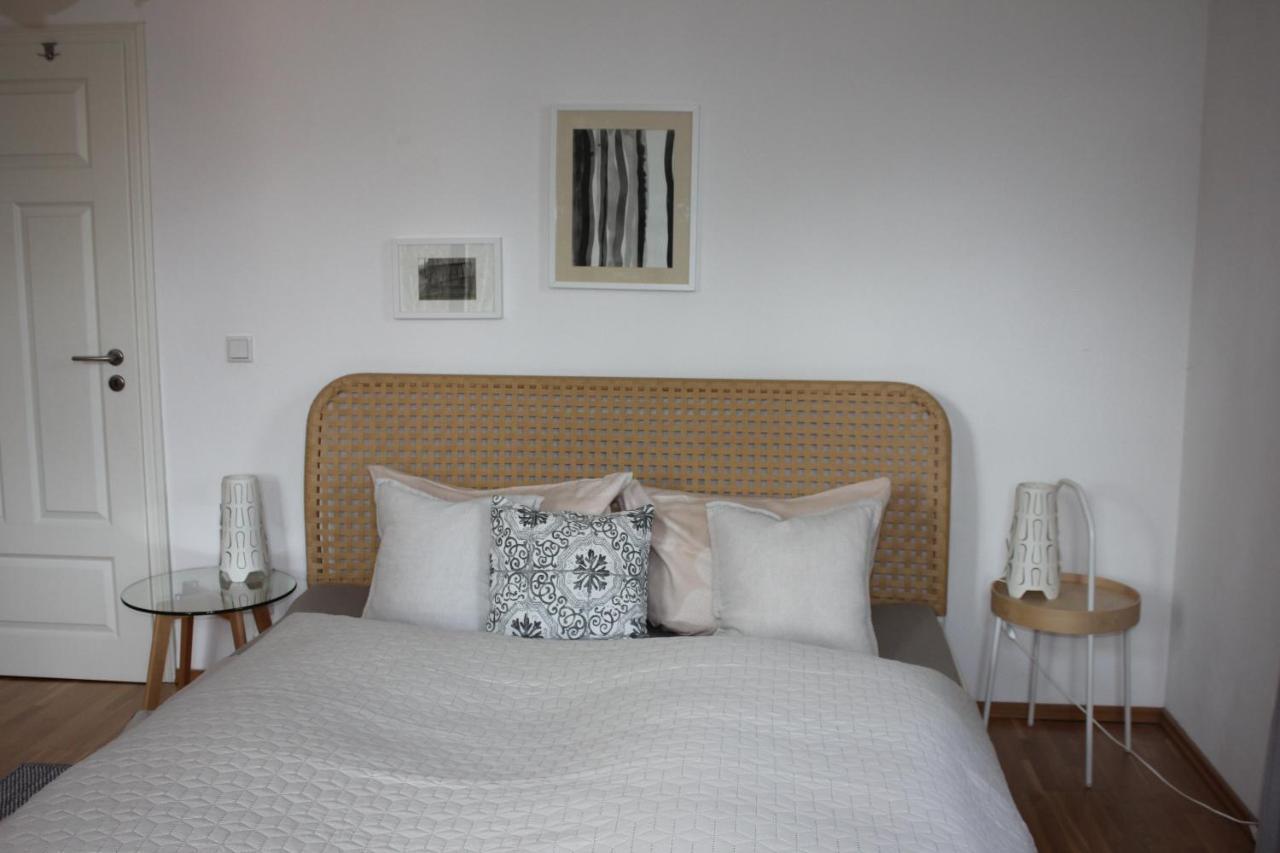 Traumhafte Etagenwohnung In Guenderzeitvilla เดรสเดน ภายนอก รูปภาพ